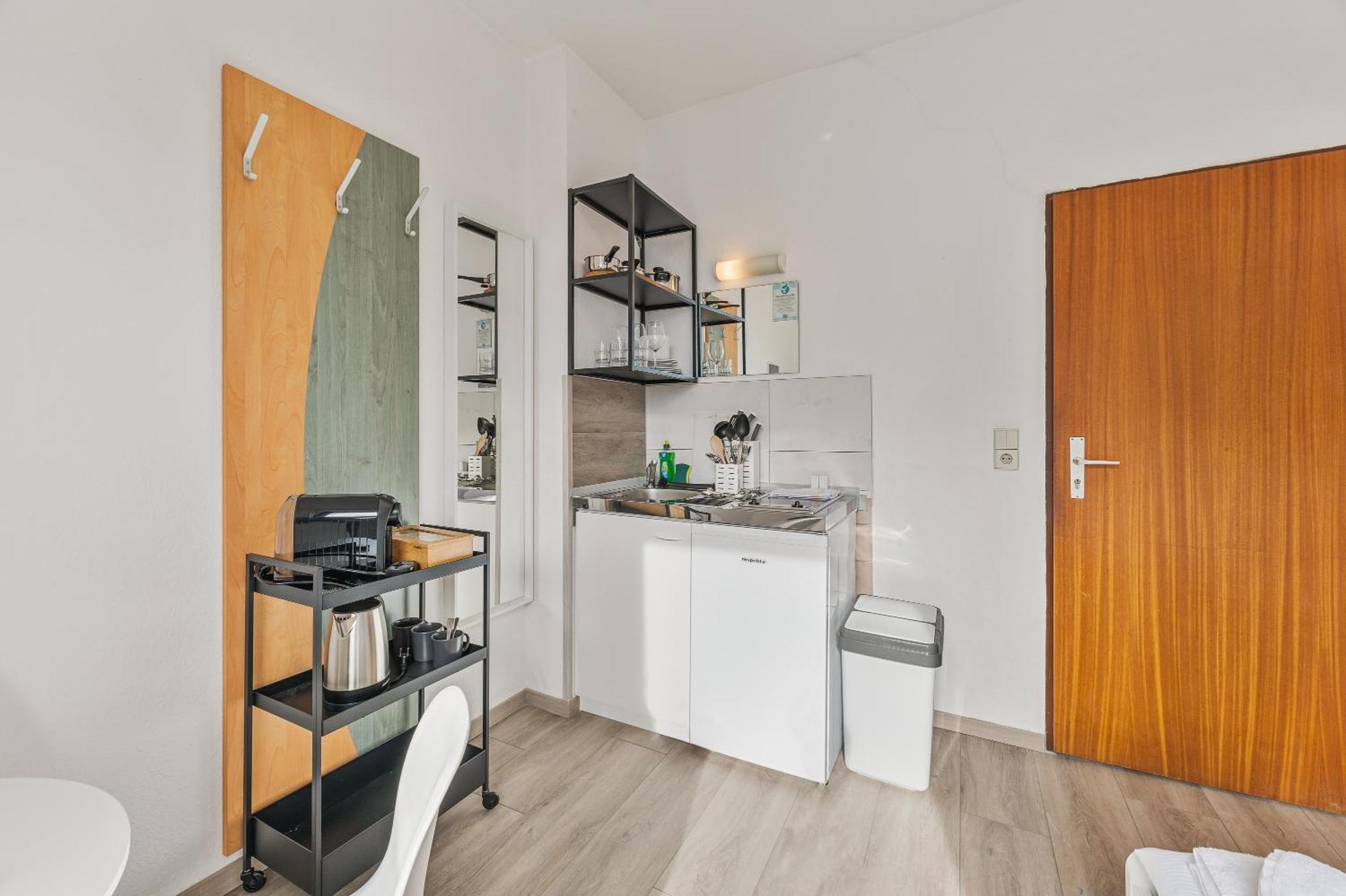 Home2Stay Apartmenthaus Heilbronn City Kitchen Parking Highspeed Wifi Washroom Exterior foto